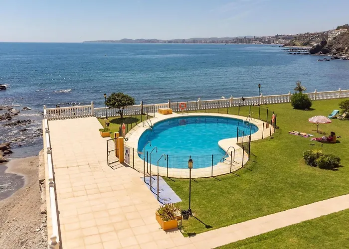 Lovely Apartment In Benalmadena With House Sea View