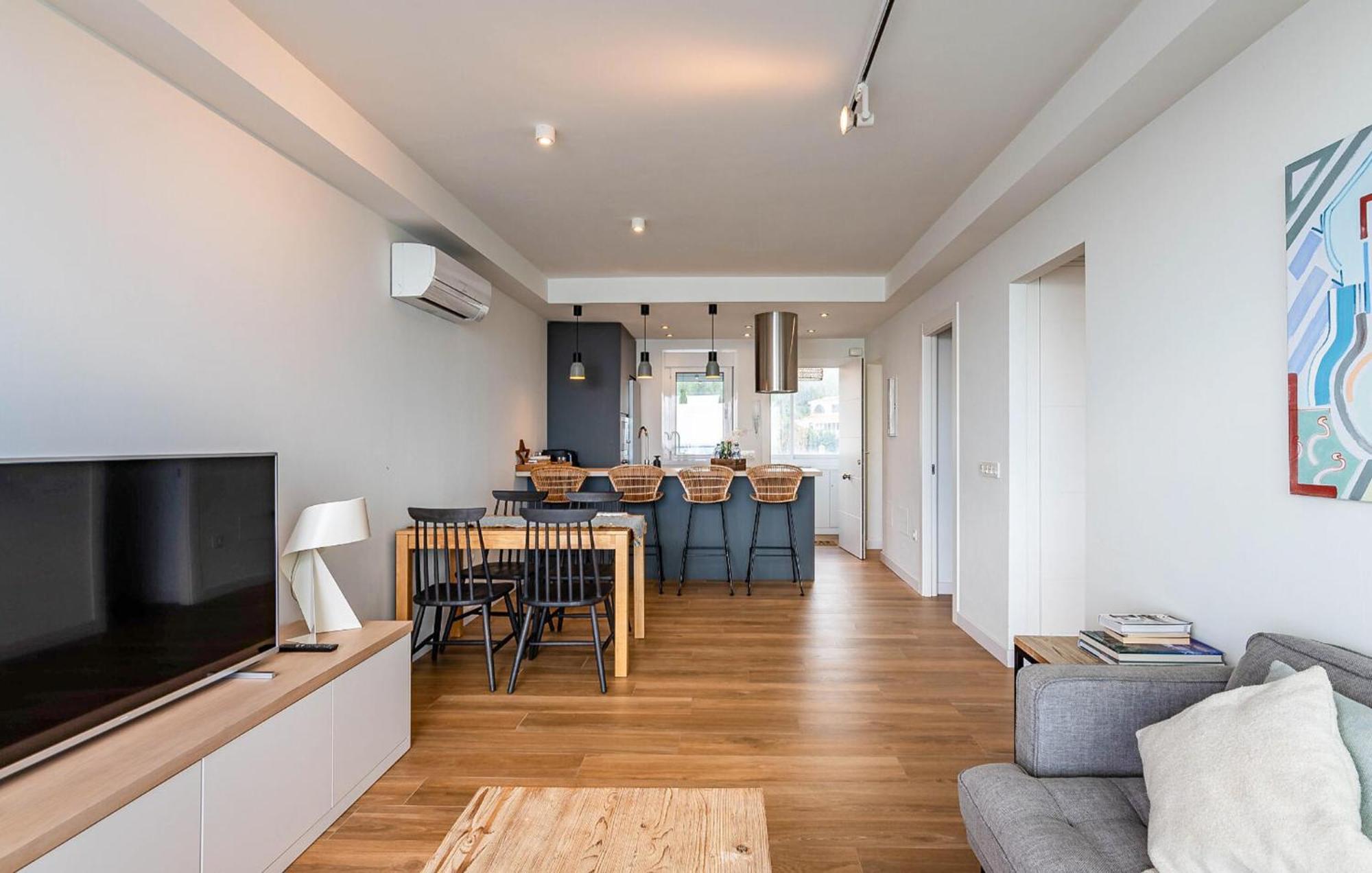 Lovely In With House Sea View Apartment *